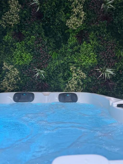 Luxury Room - Havre De Paix Avec Jacuzzi Prive Bar-le-Duc Zewnętrze zdjęcie